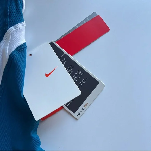 Nike Fit Dry Teal and White Tank Razor back with Bra NWT - Picture 4 of 9